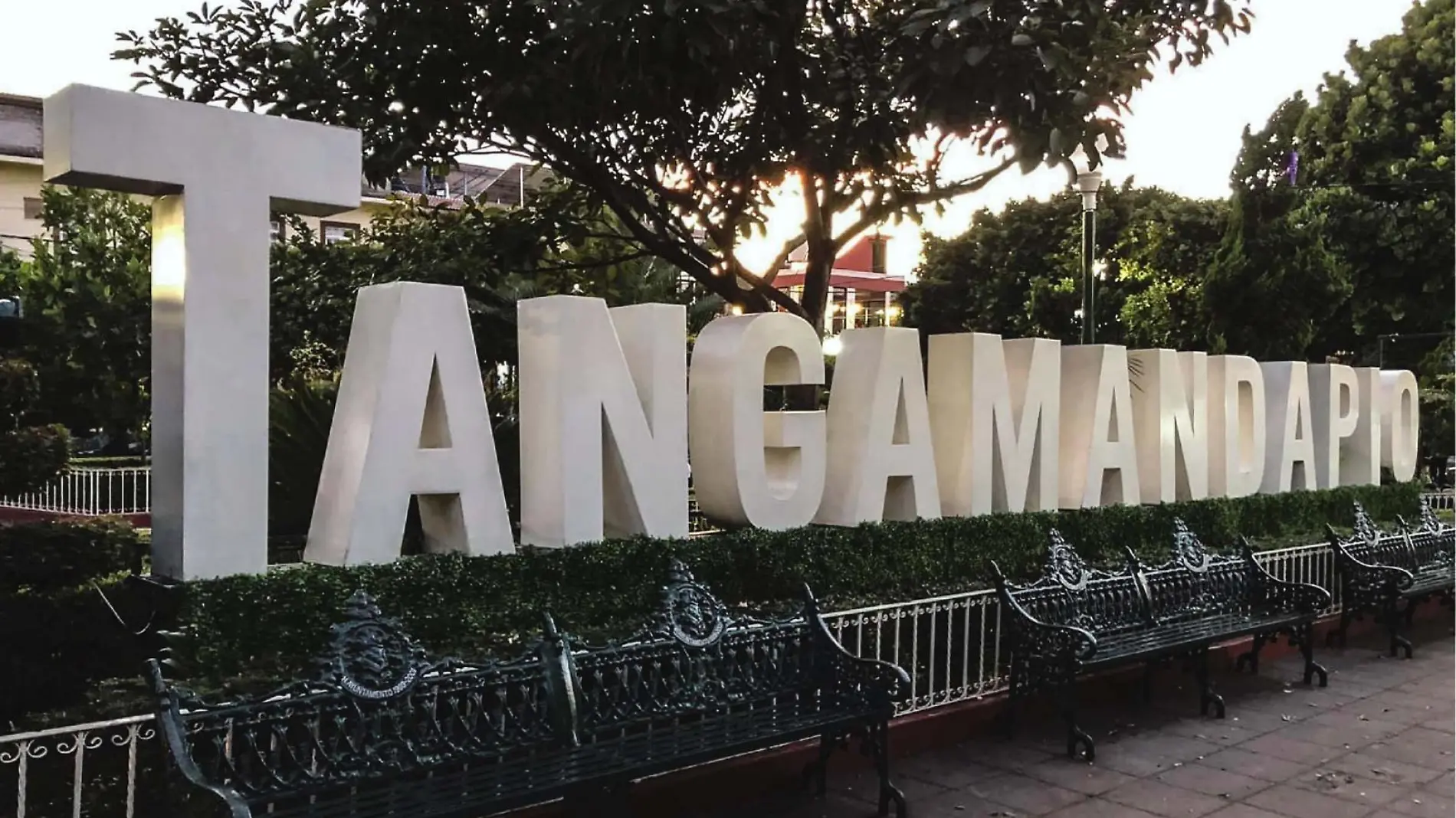 Tangamandapio 1